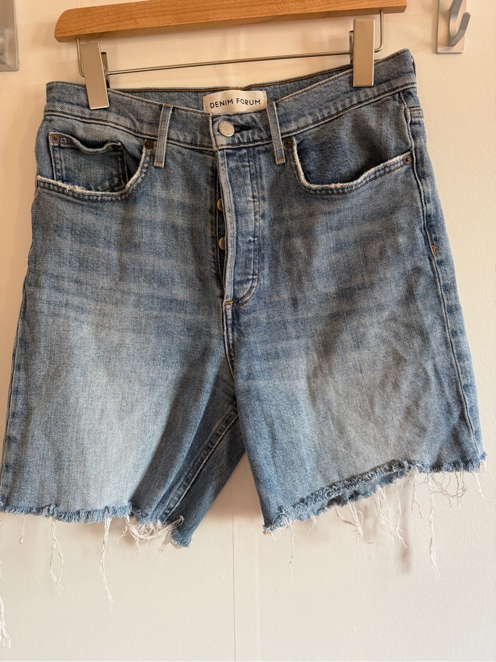 Aritzia Denim Forum Arlo High Rise Straight Cutoff Shorts Size 29 Blue